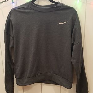 Nike dri fit crew sweat shirt